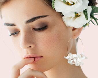 Floral Bridal Hoop Earrings / Handmade clay earrings / Bridal earrings / Polymer clay earrings  / wedding earrings / Bridal Hoops
