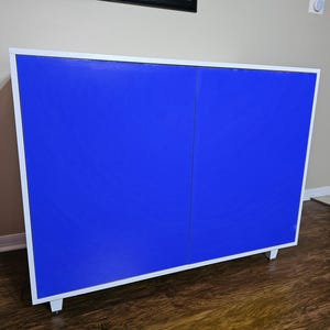 Painted Litter Robot Cat Enclosure | Fits LR4 | Sleek Design | Matching Wood Feet | White with Blue Doors