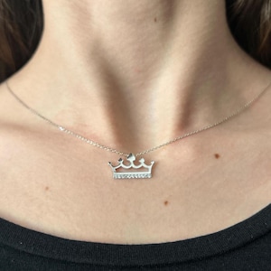 Krone Halskette Gold Charme Königin Anhänger Krone Schmuck Prinzessin Halskette Geburtstagsgeschenk für Tochter Goldkrone Halskette Geschenk für Freundin