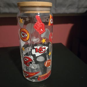 Kansas City Chiefs Glass Can Tumbler with Bamboo Lid & Straw | Football Game Day Cup, Iced Coffee Beer Soda Drinkware | KC Chiefs Gift image 4