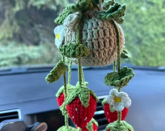 Crochet Plant Car Charm: Aromatherapy Diffuser, Rearview Mirror Decoration
