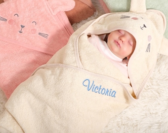 Gepersonaliseerde babybadcape – op maat geborduurde baddoek
