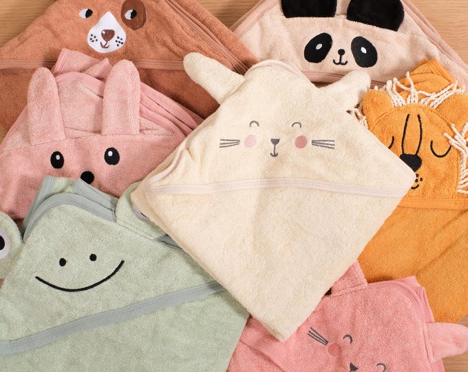 Personalized Baby Hooded Towel – Custom Embroidered Cotton Bath Wrap, Newborn Shower Gift