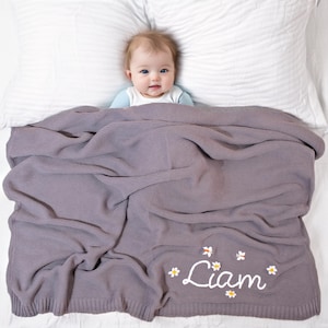 Personalized Hand-Embroidered Baby Name Blanket: Ultra-Soft Nursery Essential for Newborns & Cherished Keepsakes