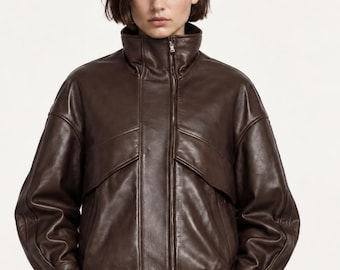 Chaqueta blusón de cuero para mujer, regalo de Navidad, estilo cropped, cuello ancho, cierre de cremallera, bajo fruncido y relajado, ropa urbana para el día a día.