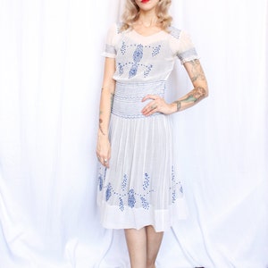 1930s Hungarian Embroidered Cotton Voile Dress Small image 5