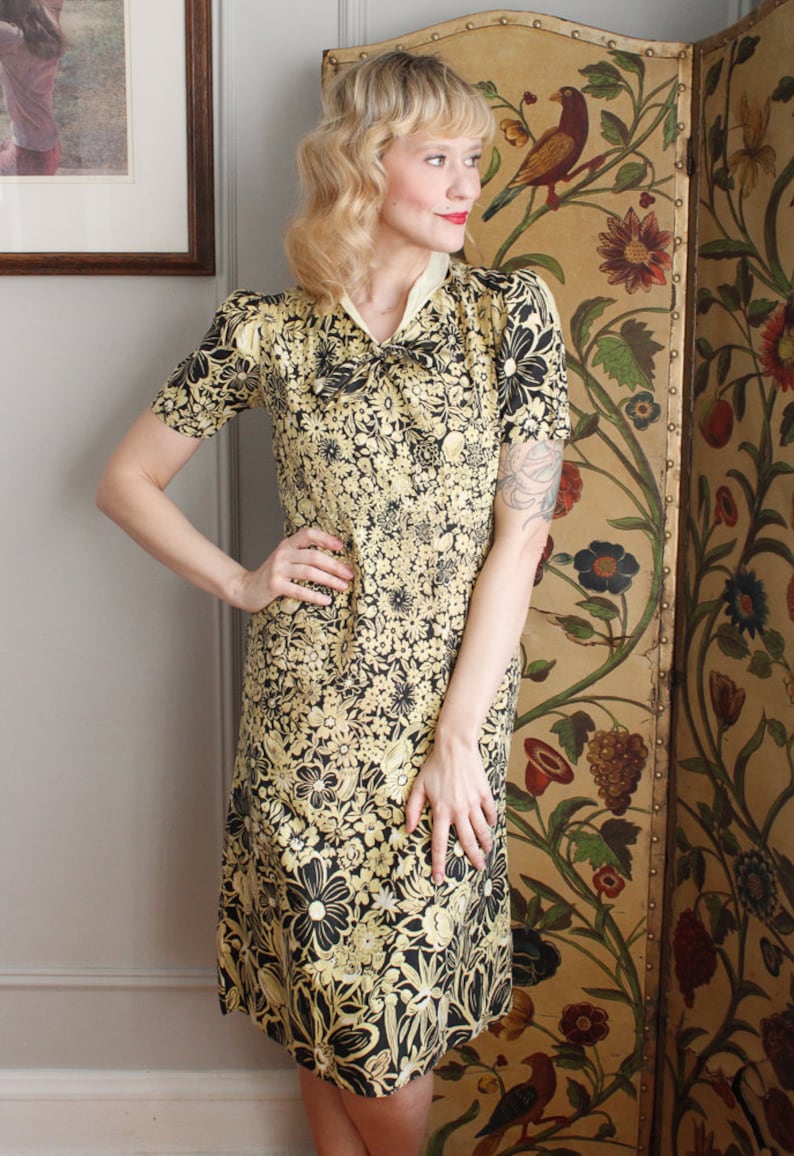 1930s Dress Honeysuckle Daisy Dress vintage 30s cotton dress