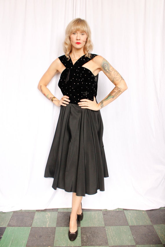 1940s Black Velvet & Taffeta Rhinestone party Dre… - image 4