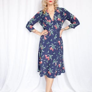 1940s Floral Cold Rayon Dress - Medium