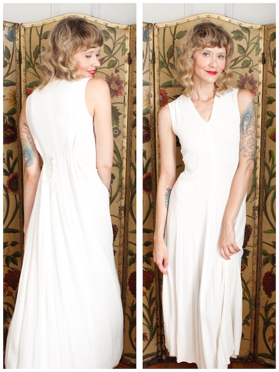 1990s Dress // Beach Side Crepe Summer Gown // vin