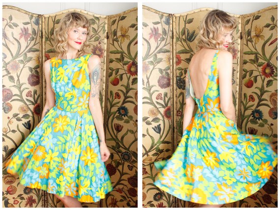 1960s Dress // Bold Floral Summer Dress // vintage