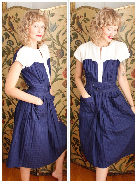 Late 1940s Dress // Romantic Summer Dress // vinta