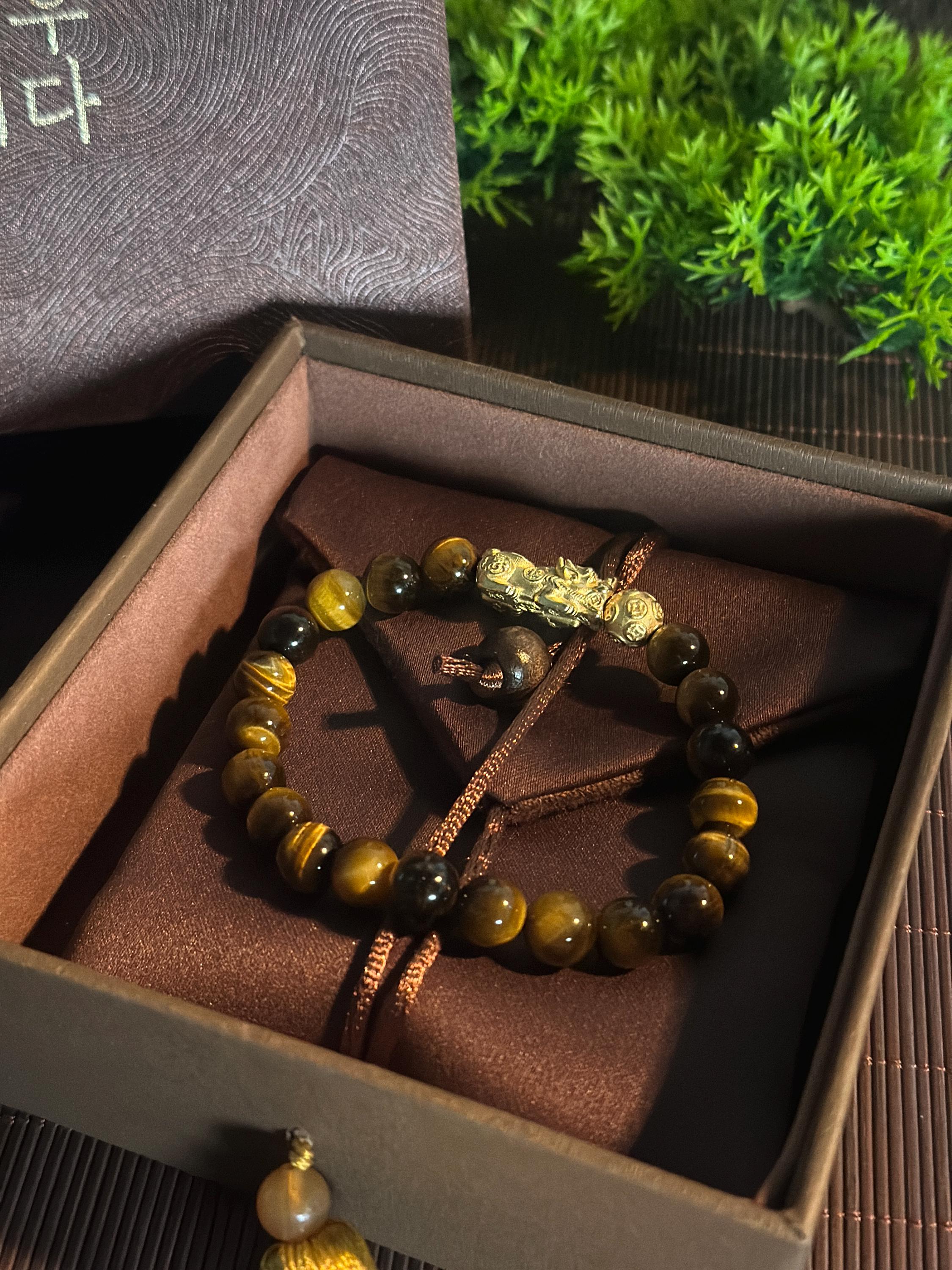 Dragon eye bracelet - Etsy 日本