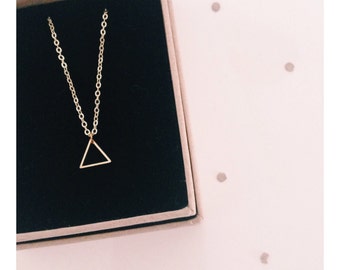 Minimalist Geometric Mini Triangle Necklace