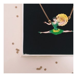 Vintage Actobat Circus Girl-ketting