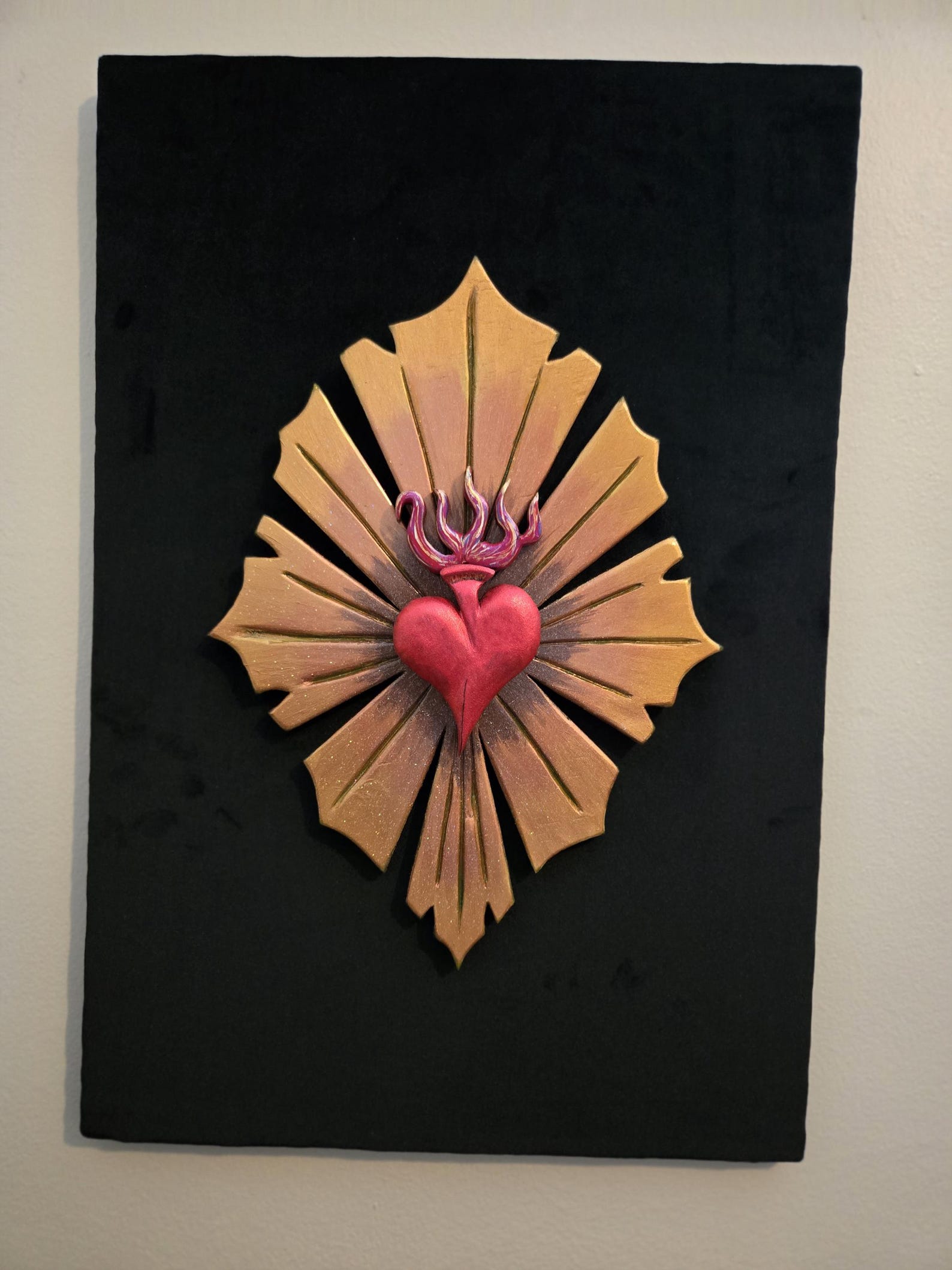 Hand Carved and Painted Sacred Heart and Rays on Black Velvet - Etsy