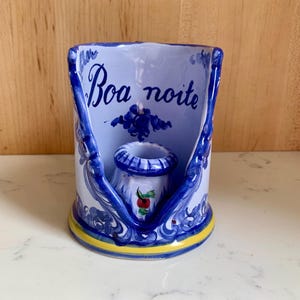 Boa Noite, Portugal Keramik Handmålad Vestal ljusstake, Folkkonst Blomsterdesign #1183, Alcobaca Portugal, Art Nouveau Style, Vintage