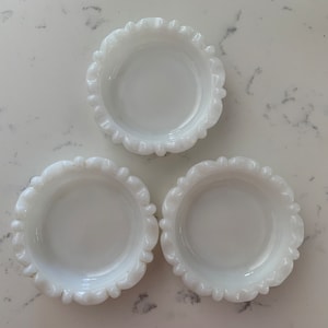 Vintage White Milk Glass Ashtray Set of 3, 4&quot; round, jewelry dish, soap dish, White Milk Glass Dish, 1960s Art Deco Style, Anchor Hocking