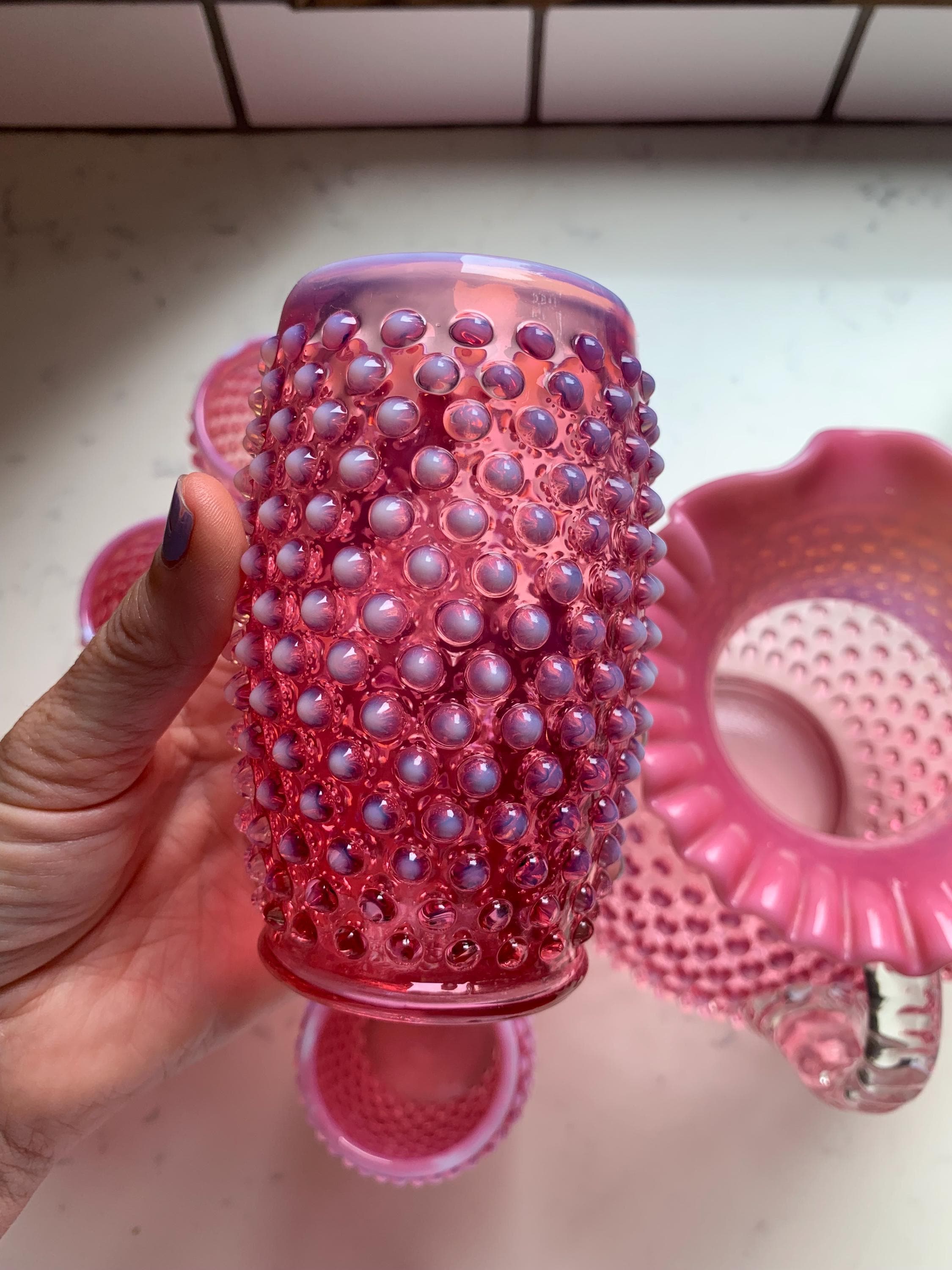 フェントン アート グラス クランベリー オパールセント ホブネイル