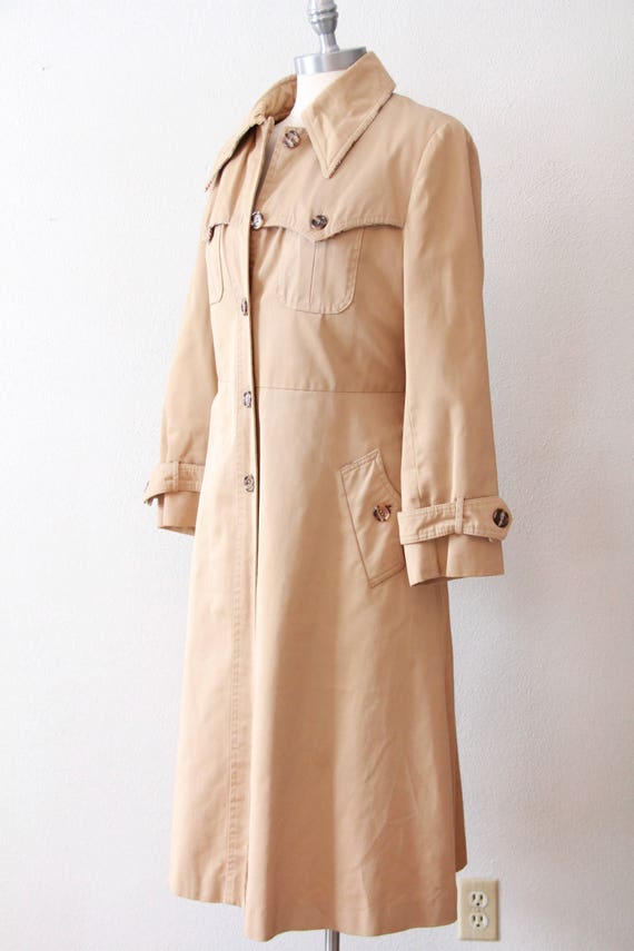 1970s Vintage Trench Coat with wool lining