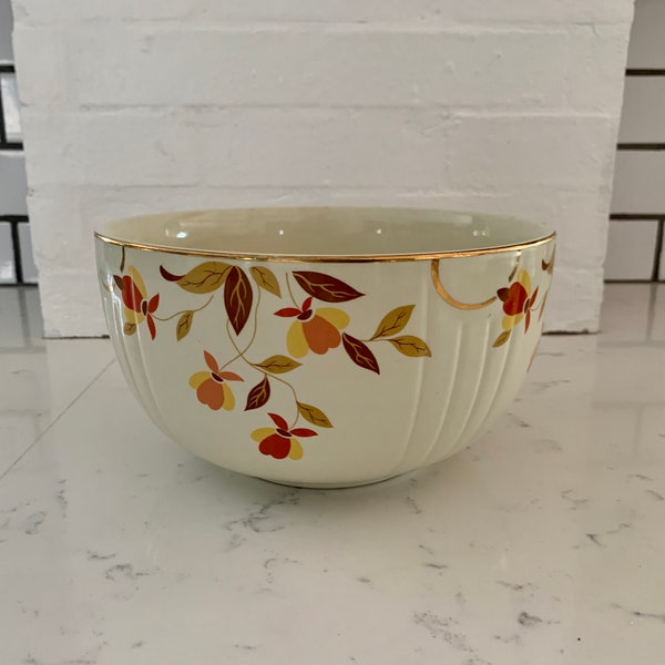 Autumn Leaf by Mary Dunbar Large Round Bowl 9 x 5" 1933 until 1976 Superior Hall China Jewel Homemakers Institute Ruffled edges, Mixing Bowl