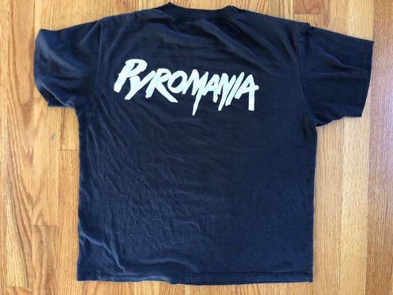 Def Leppard • Pyromania Tour • Concert T-Shirt • … - image 2