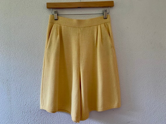 St. John Shorts, Yellow Knit Sportswear by Marie … - image 4