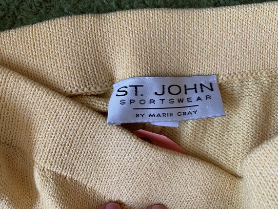 St. John Shorts, Yellow Knit Sportswear by Marie … - image 6