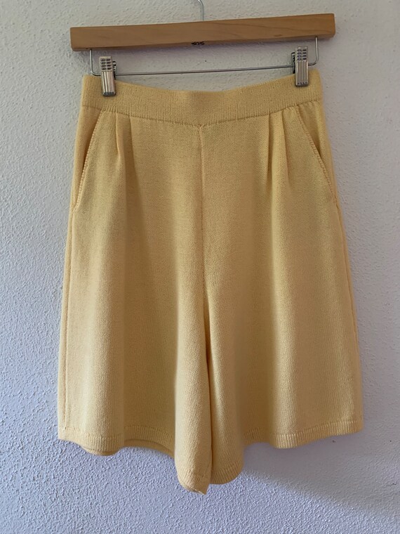 St. John Shorts, Yellow Knit Sportswear by Marie … - image 5