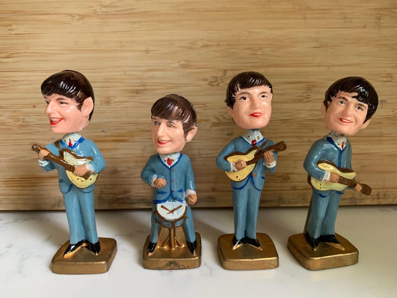 Coffret Figurines The Beatles – The Swingers – 4 X 8cm – Édition Hong Kong 1963 (Neuf)