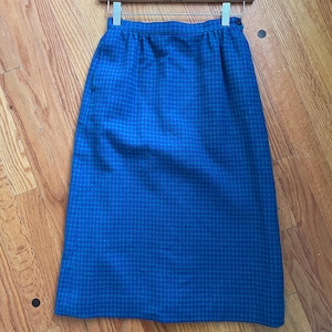 Pendleton 100% Wool Lined Midi Pencil Skirt Size 4 Petite, Houndstooth purple and green, Made in USA, Pure Virgin Wool