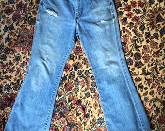 1970's Wrangler Jeans Size 34 x 31 Cowboy Rodeo Ranch Rancher Wrangler Size Large Jeans White Label