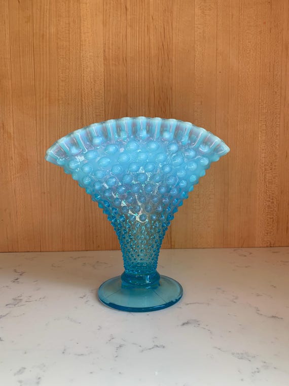 フランスアンティーク オパールセントガラス 手描きの花瓶 金彩 