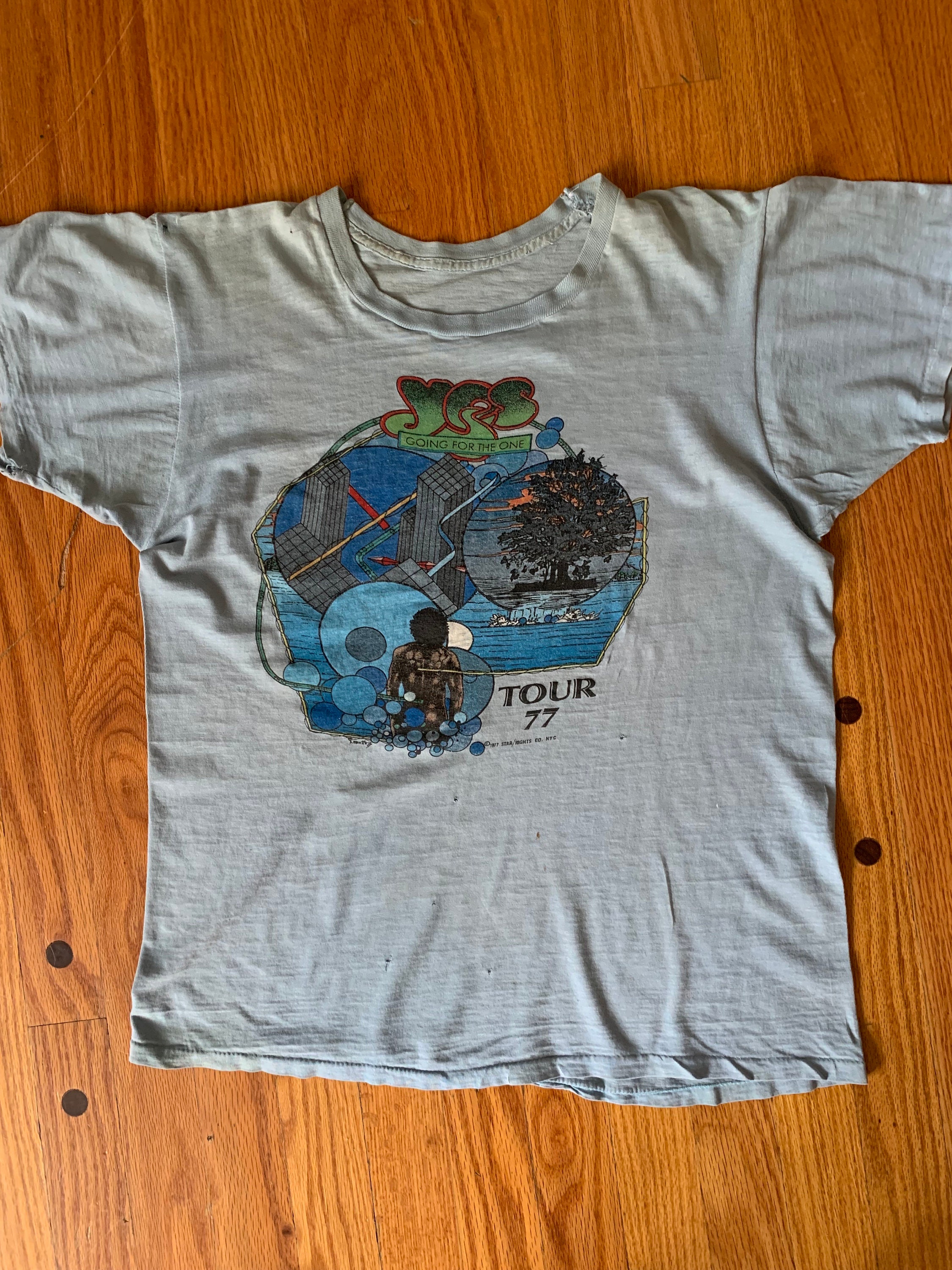 Yes Going for the One Concert T-shirt, 1977 Yes T-shirt, Vintage