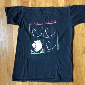 Bob Dylan 1988 Never Ending Concert Tour T-Shirt Authentic Vintage Concert Tee