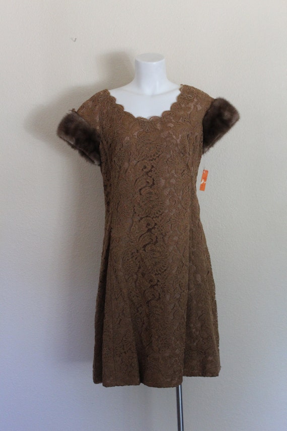 1960s Couture Lace and Mink Dress / Vintage Lace … - image 2