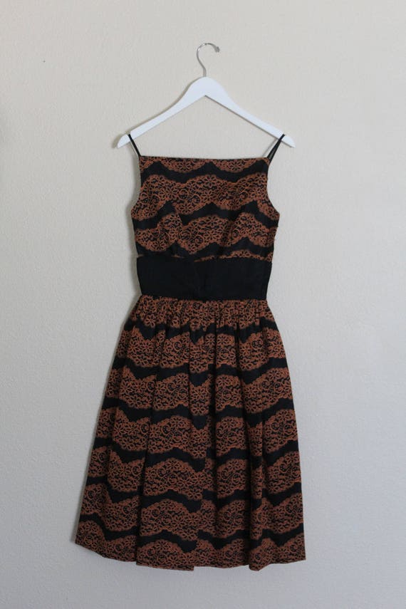 Vintage 1950s Party Dress / 1950s Black Lace Dres… - image 2