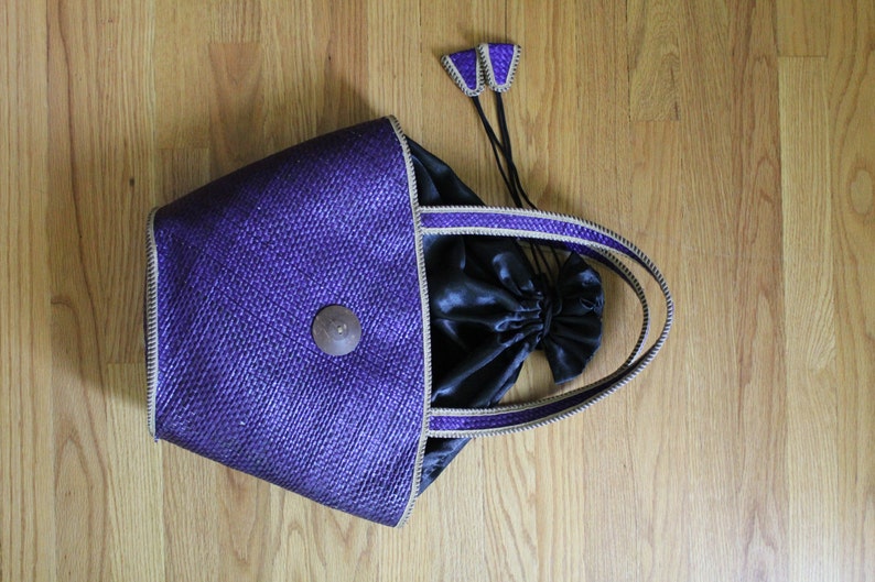 purple straw bag