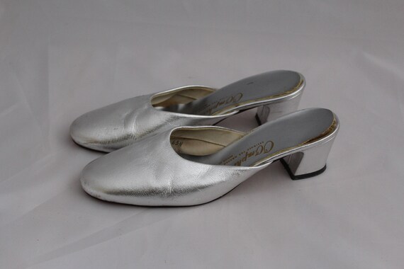 silver shoes size 6