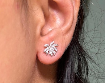 925 Sterling Silver Cubic Zirconia Flower Stud Earrings: Minimalist Jewelry For Girls