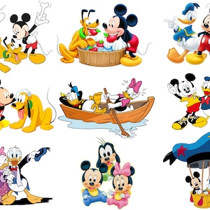 K&ouml;nnte beinhalten: Eine Sammlung von Cartoon-Illustrationen mit Micky Maus, Donald Duck, Pluto, Goofy und Minnie Maus. Die Bilder zeigen verschiedene Szenen der Charaktere, die interagieren, darunter Bootfahren, Baden und Fahren in einem Hei&szlig;luftballon.