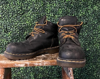 Vtg 90s DOC MARTENS 9728 WORKWEAR Work Boots // utility black leather 7M usa made 80s quality biker hardcore goth emo trend hiking Steel toe