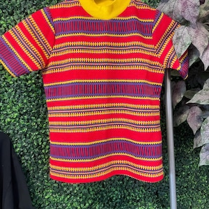 vtg 70s YOUTH STRIPED TSHIRT // vintage fashion kids style red blue yellow cool funky disco retro true turtleneck trains ringer cuffed baby