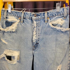 vtg 80s LEVIS ORANGE TAB 505 Jeans Size 33 // Blue cotton denim faded light medium wash distressed casual regular fit vintage pants western