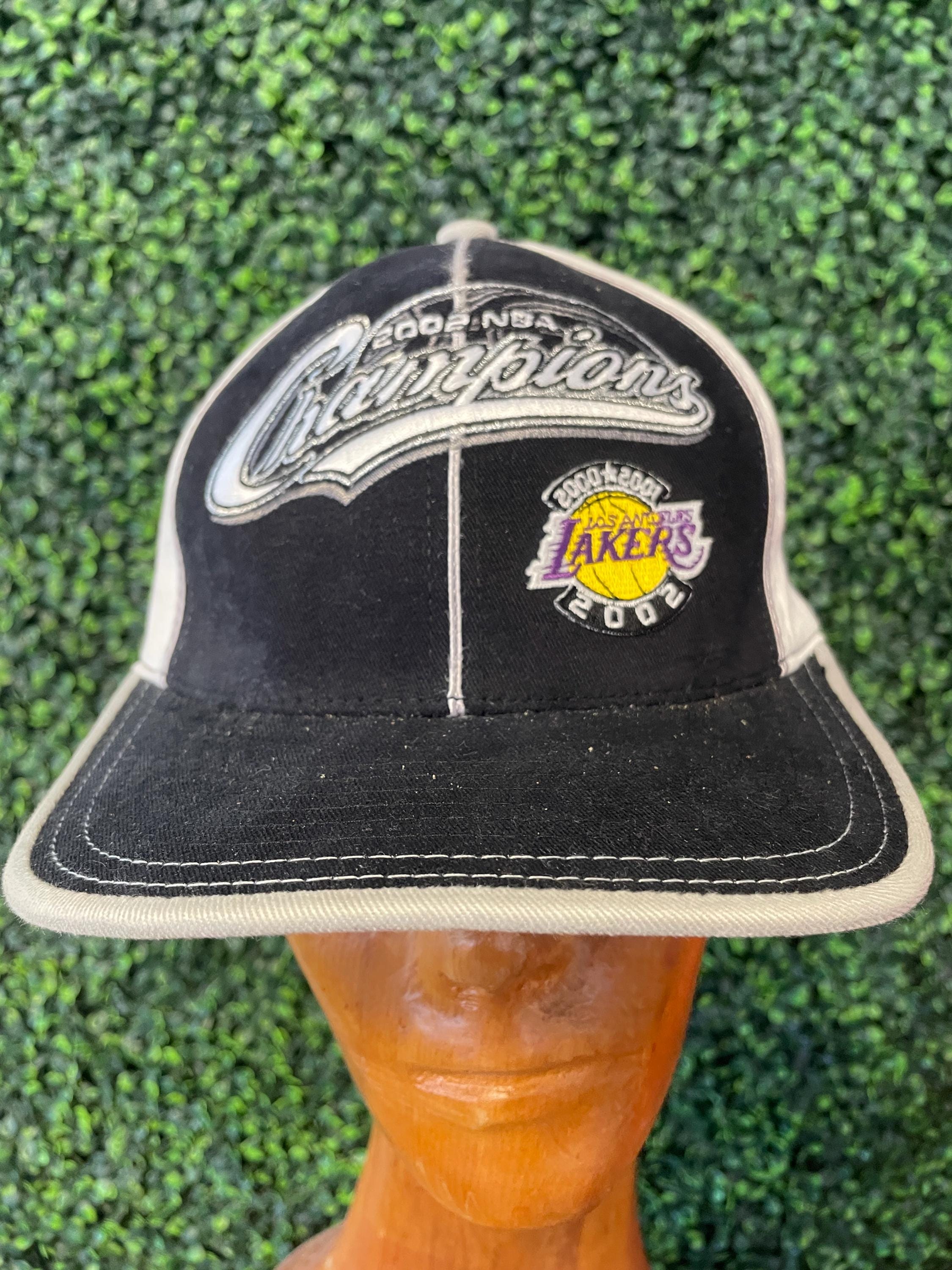 Vtg 2002 LAKERS NBA CHAMPIONS Hat // Cap Fitted Fun Summer Vibe