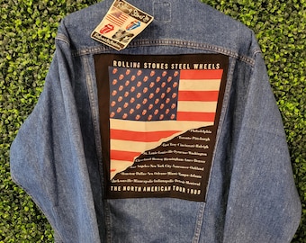 vtg 1989 ROLLING STONES BAND Denim Jean Jacket Medium // vintage deadstock rare music tour artist steel wheel rare patched official merch