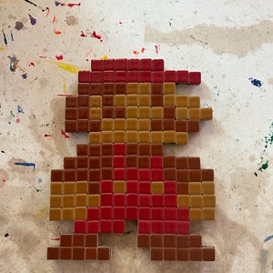 8-bit small Super Mario mosaic piece