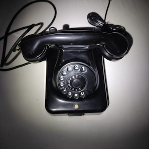 Antique Bakelite Telephone