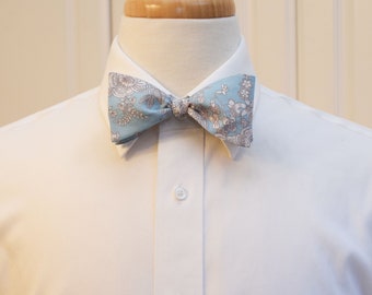Mens Bow Tie, Liberty of London pale blue/white/brown Cambridge Lace design, groomsmen/groom bow tie, wedding bow tie, tuxedo accessory