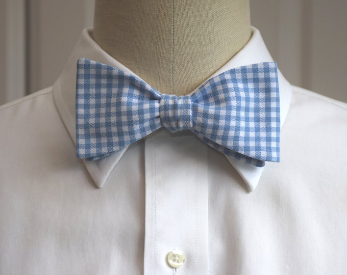 Bow Tie, blue and white gingham, wedding bow tie, groom bow tie, groomsmen gift, traditional bow tie, blue bow tie, checked bow tie